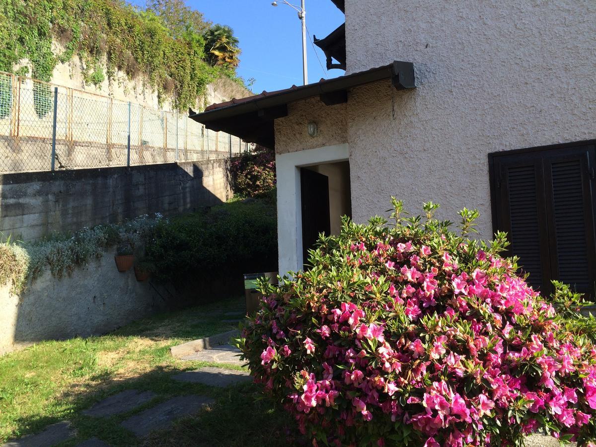 A Casa Dalla Tata B&B Meina Exteriér fotografie